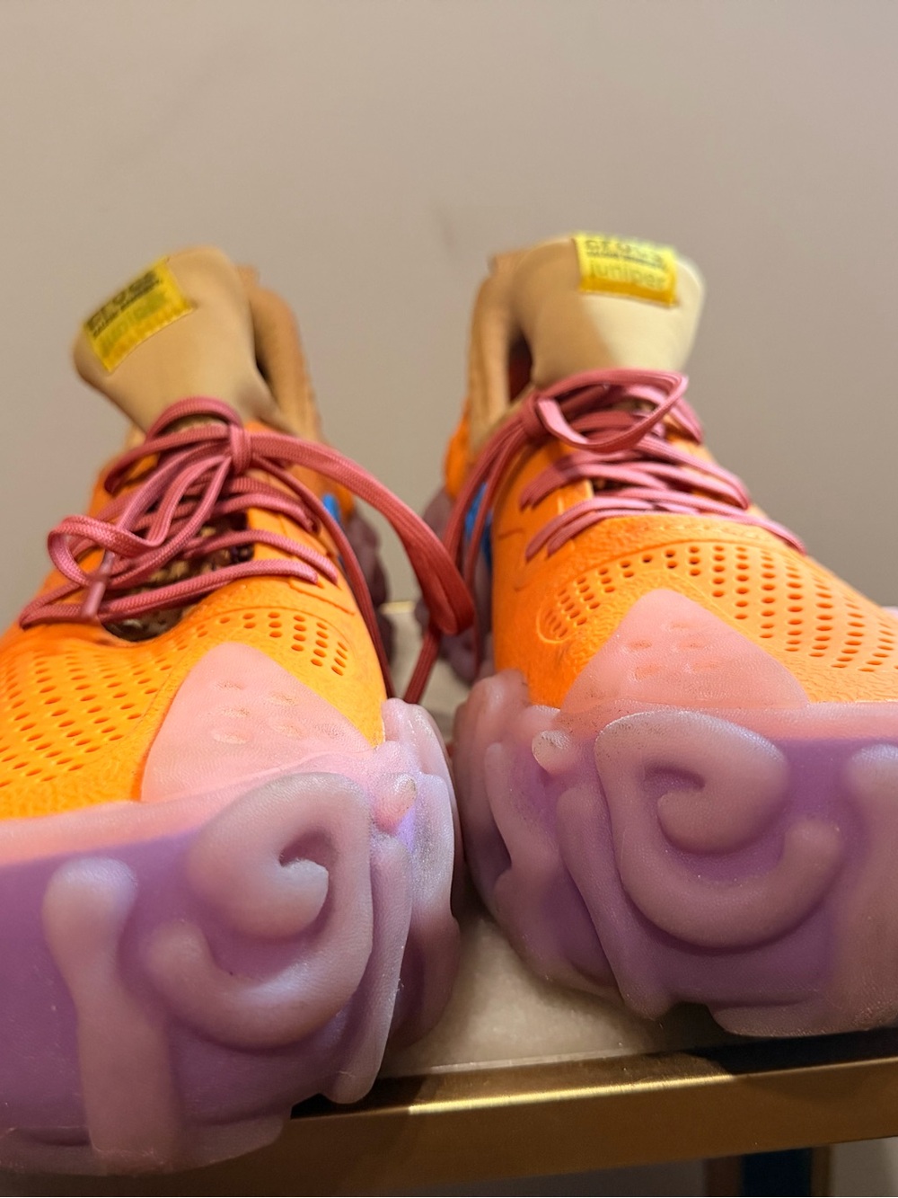 CROCS Men's Orange & purple Sculpted-Sole Sneakers salahe